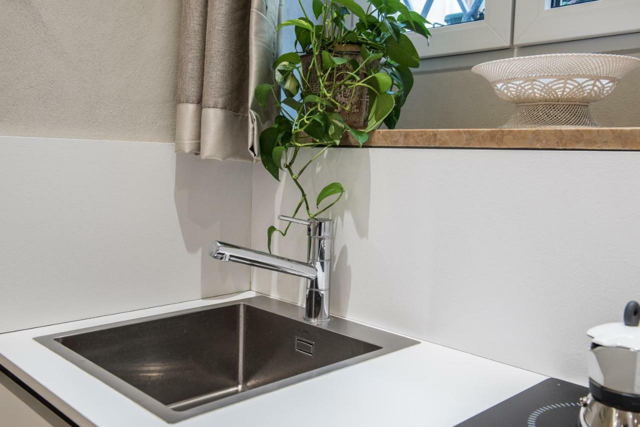 Apartamento estudio de 76 m² en Ciudad Antigua, con 1 baño privado. Verona Exterior foto